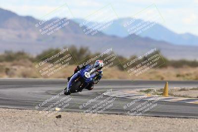 media/Nov-16-2025-Race Pace (Sun) [[8c5fa54630]]/Non Verified Riders (1st 20 Minutes)/5-Turn 15 (110pm)/